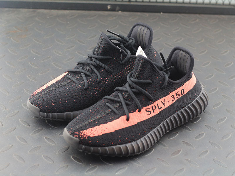 YEEZY BOOST 350 V2 NERO/ROSSO