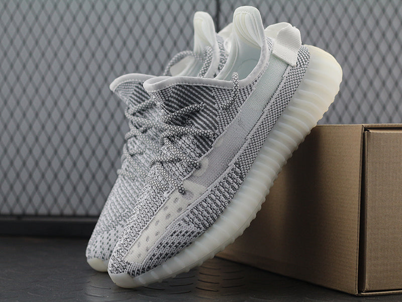 YEEZY BOOST 350 V2 Static